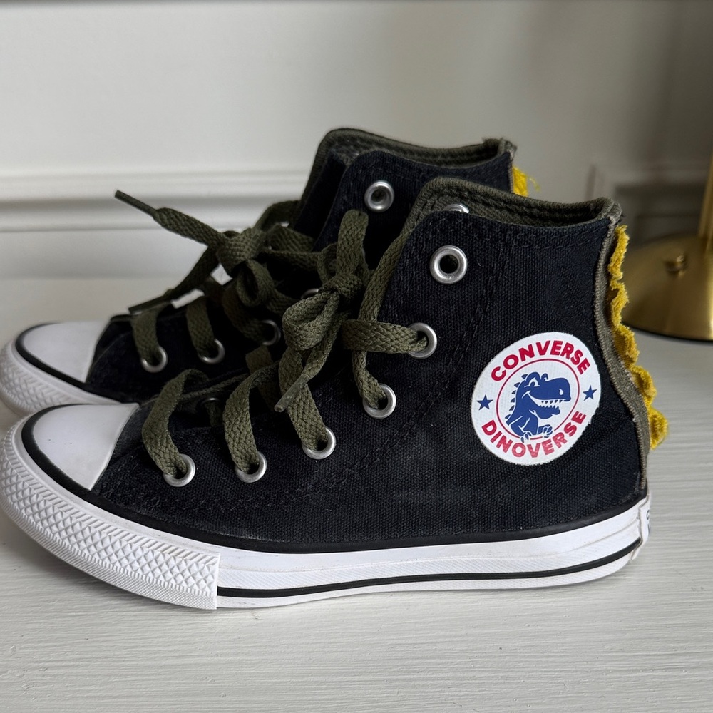 Converse Kids Chuck Taylor All Star High Top sneakers. “Dinoverse” Collection.